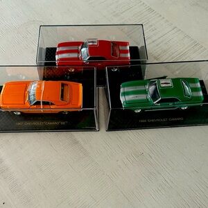Set of 3 Chevrolet Camaro model cars
